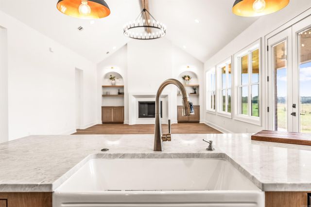240 Castleberry Road, Greenbrier, AR 72058