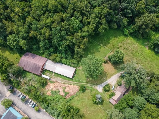 3380 Saxonburg Blvd, Indiana Twp, PA 15116