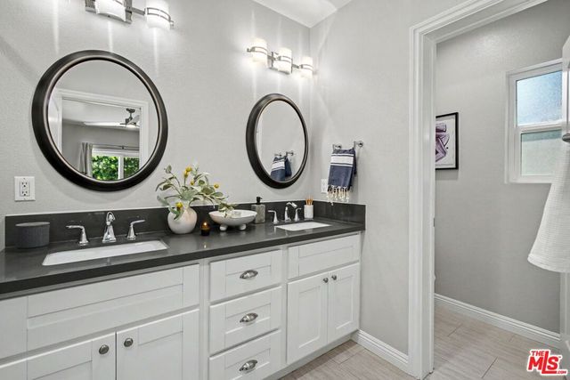 523 N Lamer Street, Burbank, CA 91506