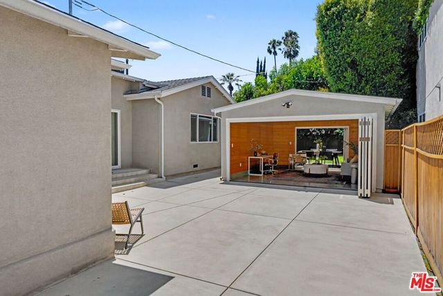 523 N Lamer Street, Burbank, CA 91506