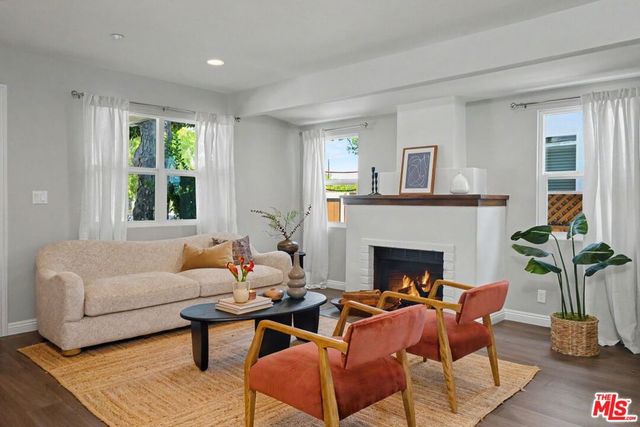 523 N Lamer Street, Burbank, CA 91506