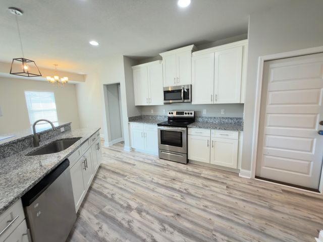 5281 Moore Loop, Crestview, FL 32536