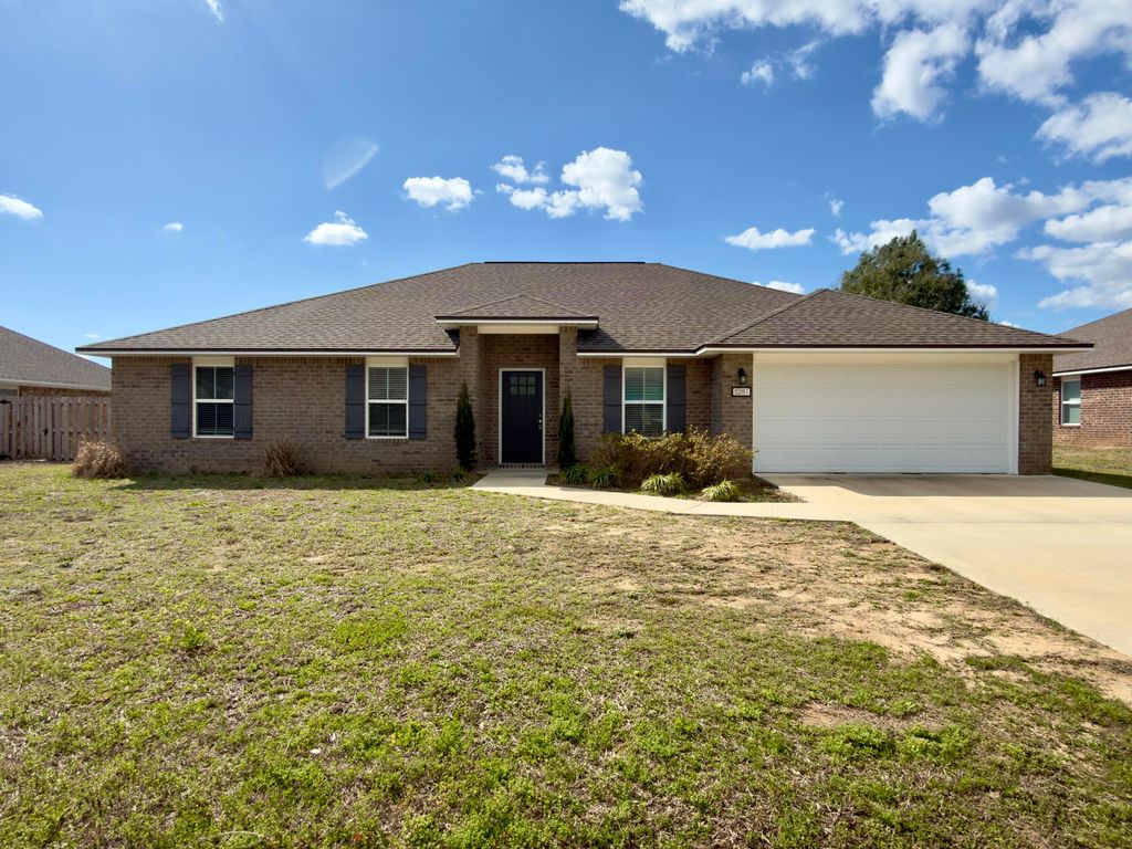 5281 Moore Loop, Crestview, FL 32536