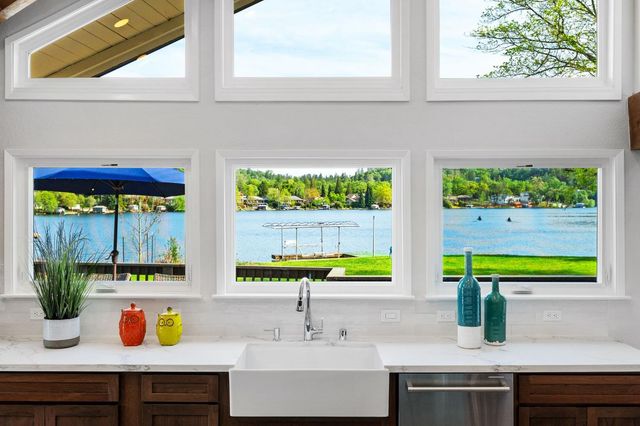 18209 Wildflower Dr, Penn Valley, CA 95946