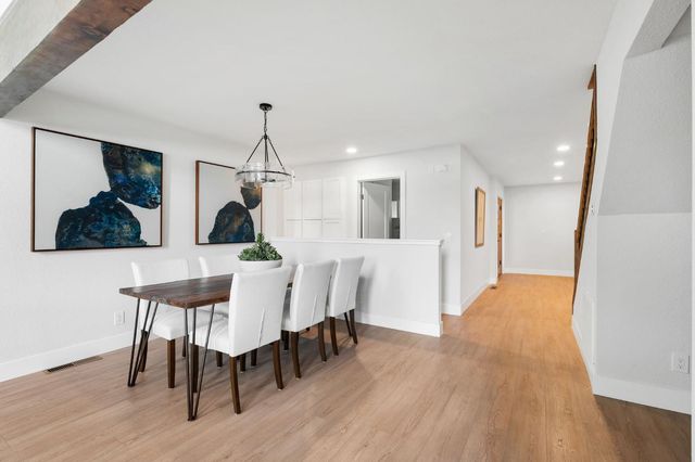 18209 Wildflower Dr, Penn Valley, CA 95946