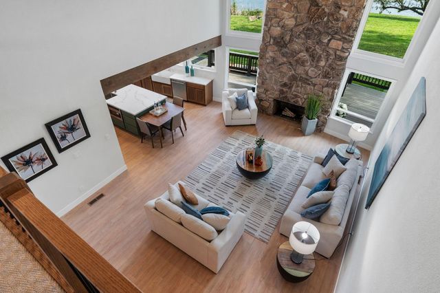 18209 Wildflower Dr, Penn Valley, CA 95946