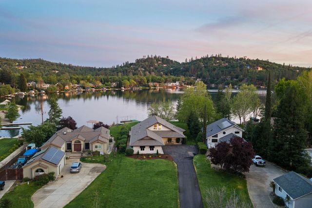 18209 Wildflower Dr, Penn Valley, CA 95946