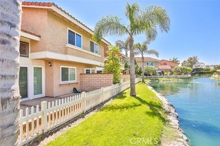 7801 Seabreeze Drive, Huntington Beach, CA 92648