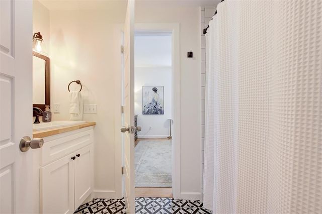 1613 N College Avenue, Oklahoma City, OK 73106