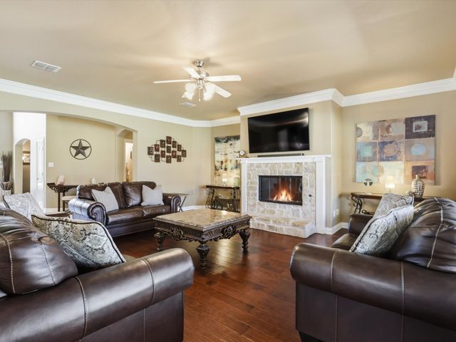 1130 Rio Bravo Way, Shady Shores, TX 76208