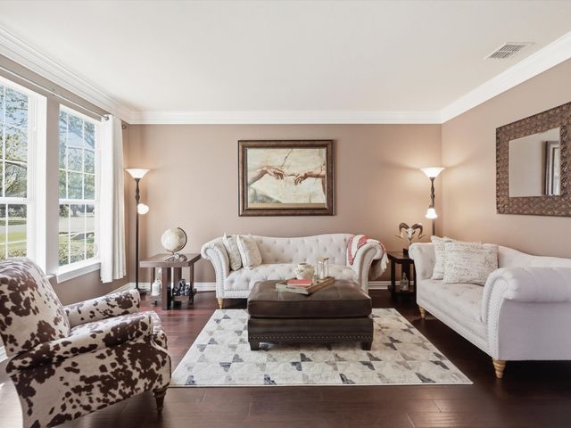 1130 Rio Bravo Way, Shady Shores, TX 76208