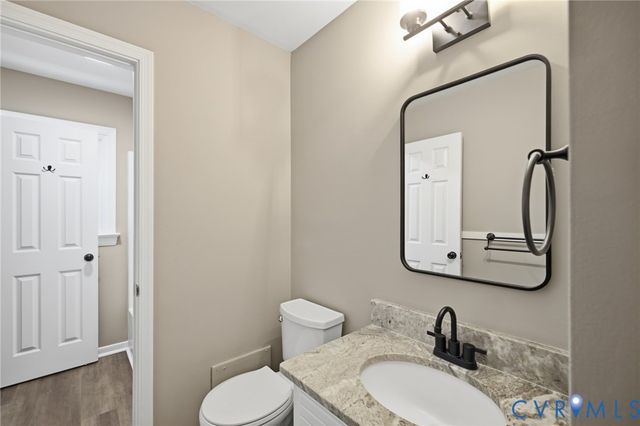 3224 Wyntrebrooke Dr, North Chesterfield, VA 23235