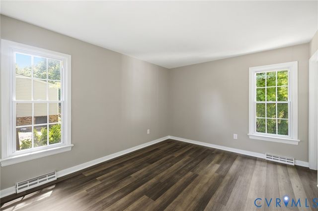 3224 Wyntrebrooke Dr, North Chesterfield, VA 23235