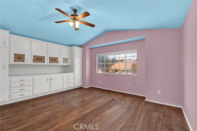 1949 Lockwood, Corona, CA 92881