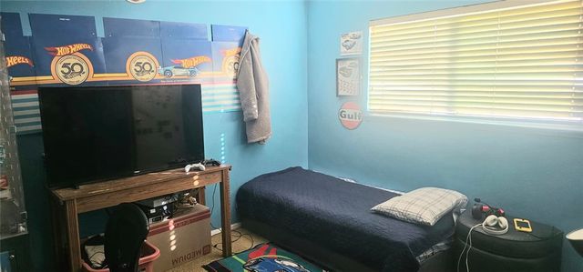 15728 La Paz, Victorville, CA 92395