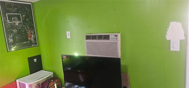 15728 La Paz, Victorville, CA 92395