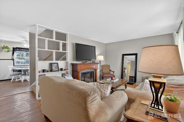 6 Jasko Court, South Amboy, NJ 08879