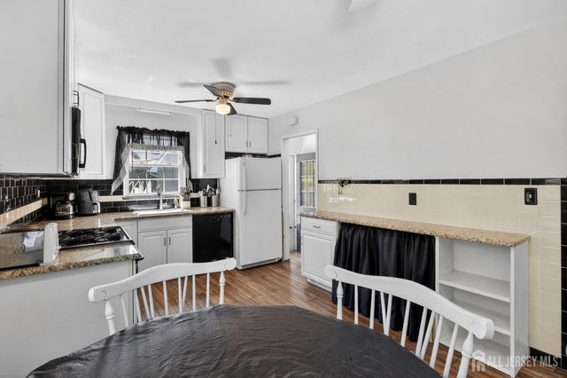 6 Jasko Court, South Amboy, NJ 08879