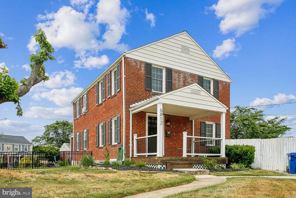 5812 N N KINGS HWY, Alexandria, VA 22303