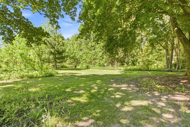 1356 Pipestone Road, Benton Charter Twp, MI 49022