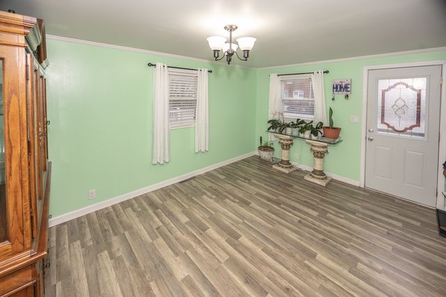 320 S Raynor Avenue, Joliet, IL 60436