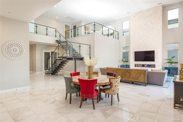 11527 N Darcy, Porter Ranch, CA 91326