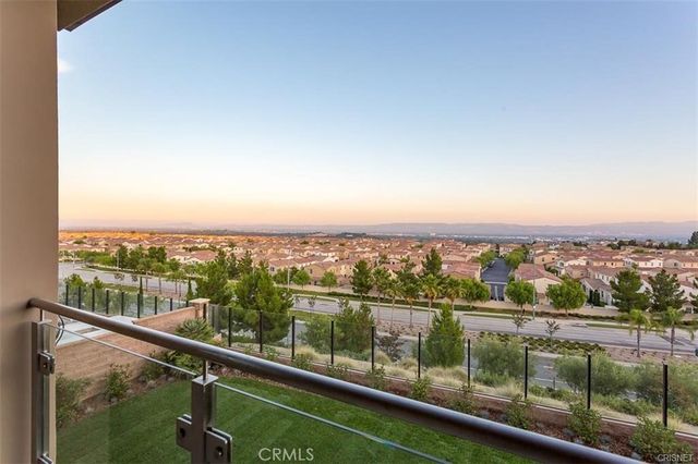 11527 N Darcy, Porter Ranch, CA 91326