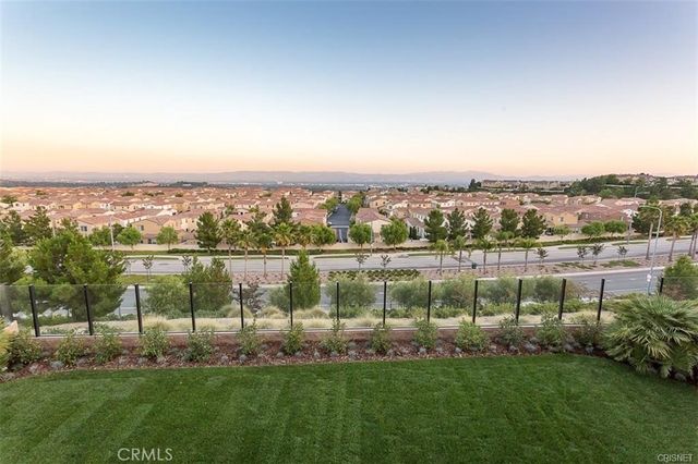 11527 N Darcy, Porter Ranch, CA 91326