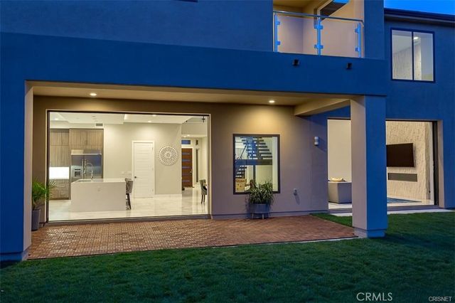 11527 N Darcy, Porter Ranch, CA 91326