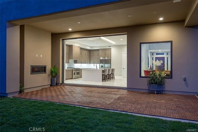 11527 N Darcy, Porter Ranch, CA 91326