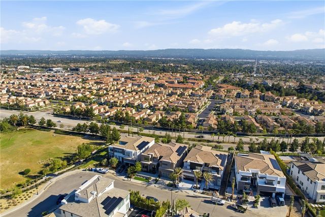 11527 N Darcy, Porter Ranch, CA 91326
