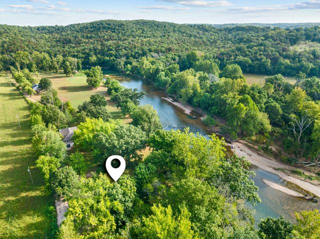 518 Baker Hole Road, Galena, MO 65656