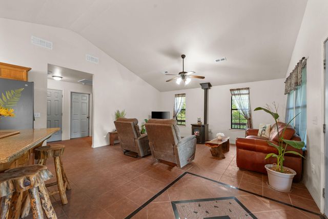 518 Baker Hole Road, Galena, MO 65656