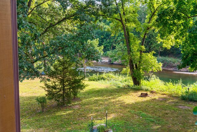 518 Baker Hole Road, Galena, MO 65656