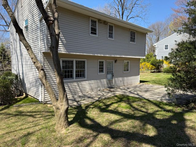 1131 Dobbs Ferry Road, White Plains, NY 10607