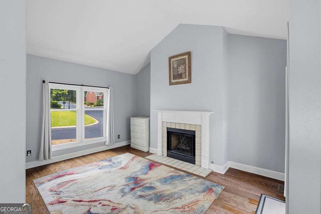 8 Vernon Glen Court, Sandy Springs, GA 30338