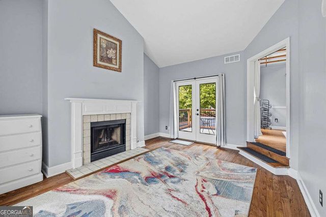 8 Vernon Glen Court, Sandy Springs, GA 30338