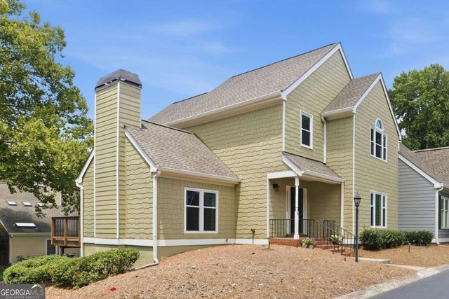 8 Vernon Glen Court, Sandy Springs, GA 30338