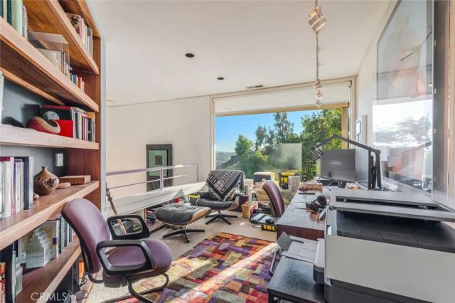 120 Stagecoach Road, Bell Canyon, CA 91307