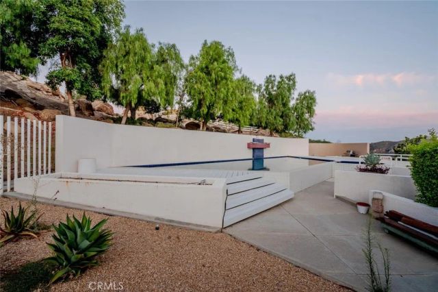 120 Stagecoach Road, Bell Canyon, CA 91307