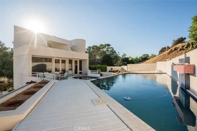 120 Stagecoach Road, Bell Canyon, CA 91307