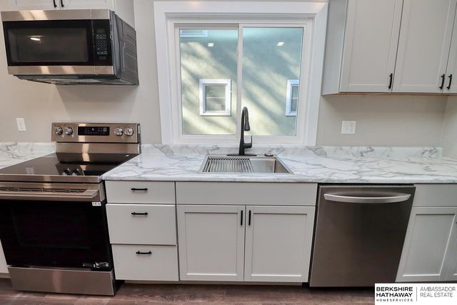 2435 South Street, Lincoln, NE 68502