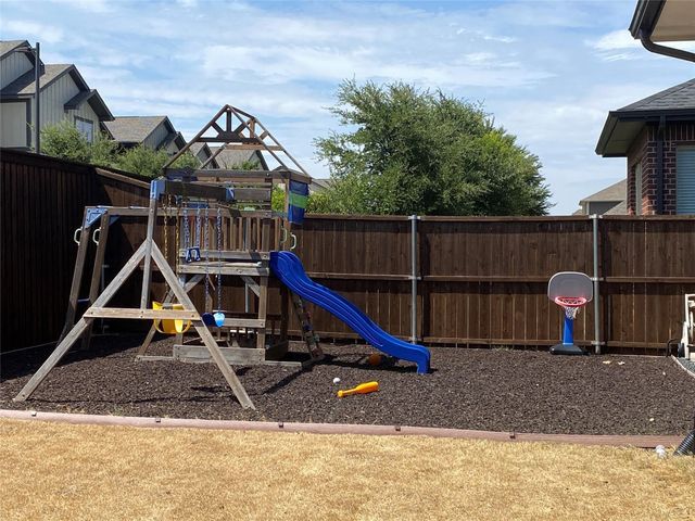 4936 Naphill Road, Mckinney, TX 75070