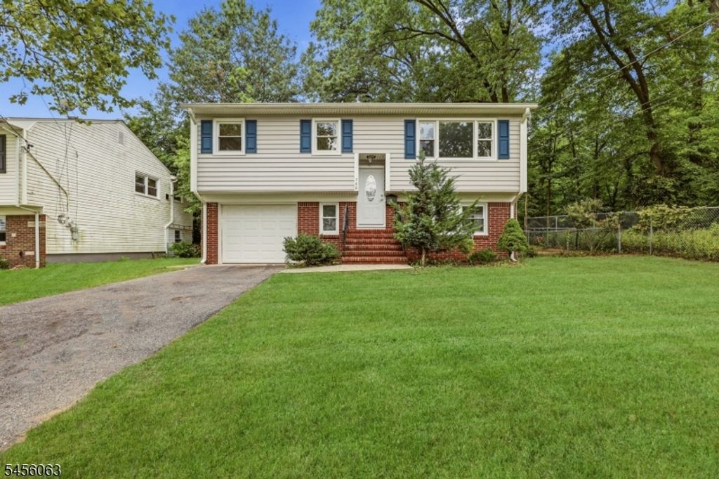 760 Harrison Ave, Roselle Boro, NJ 07203 — photo 2