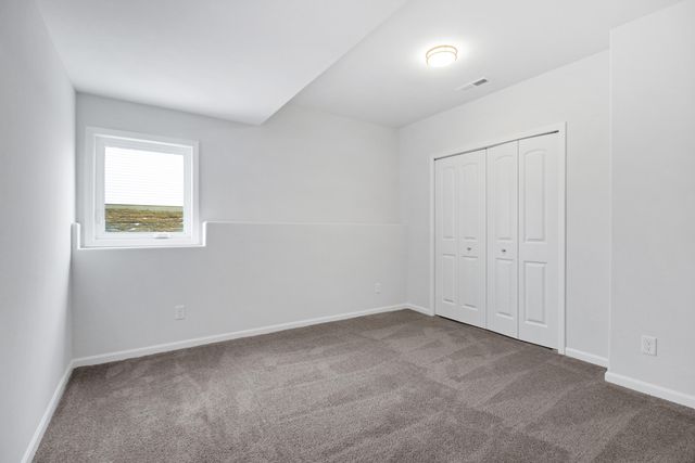 3022 W 84th Place, Merrillville, IN 46410