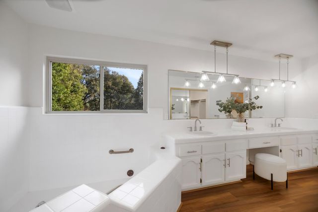 1531 Jeffrey Ln, Placerville, CA 95667