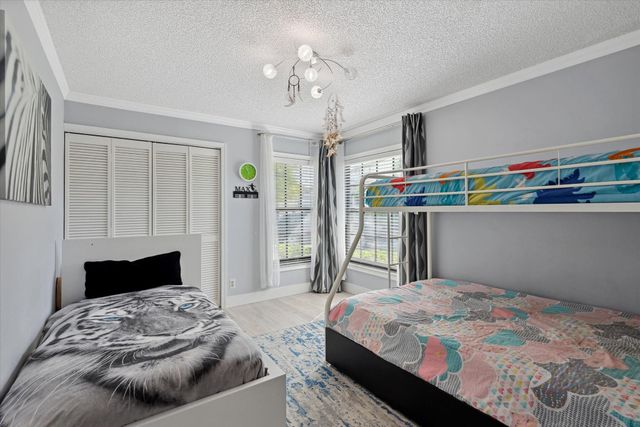 20929 Boca Ridge Dr, Boca Raton, FL 33428