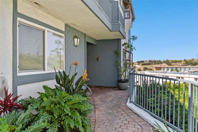 132 Avenida Presidio, San Clemente, CA 92672