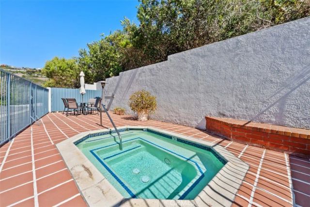132 Avenida Presidio, San Clemente, CA 92672