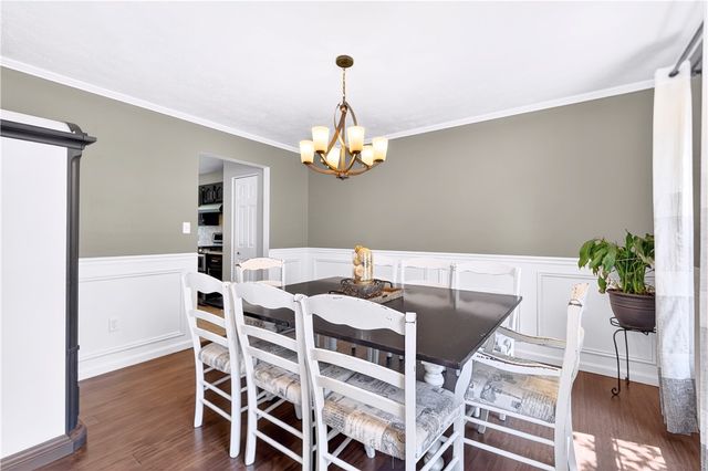 7020 Franklin Rd, Seven Fields Boro, PA 16046
